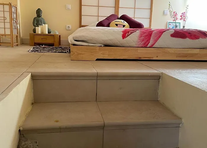 Castillitos En El Aire En Lo Alto Del Montgo-denia-piscina Villa