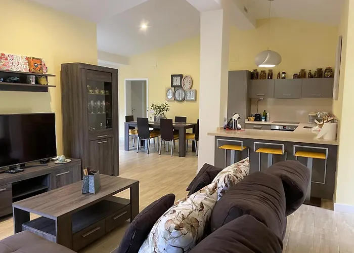 Castillitos En El Aire En Lo Alto Del Montgo-denia-piscina Villa *