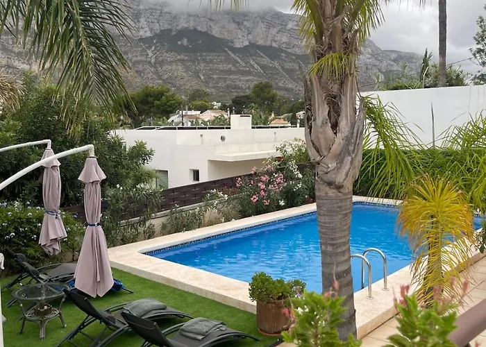 Villa Castillitos En El Aire En Lo Alto Del Montgo-denia-piscina